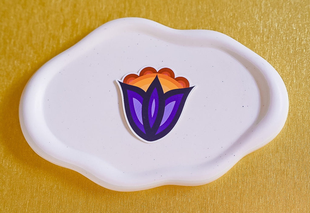 Tulip Sticker- Purple - Bizaanide'ewin